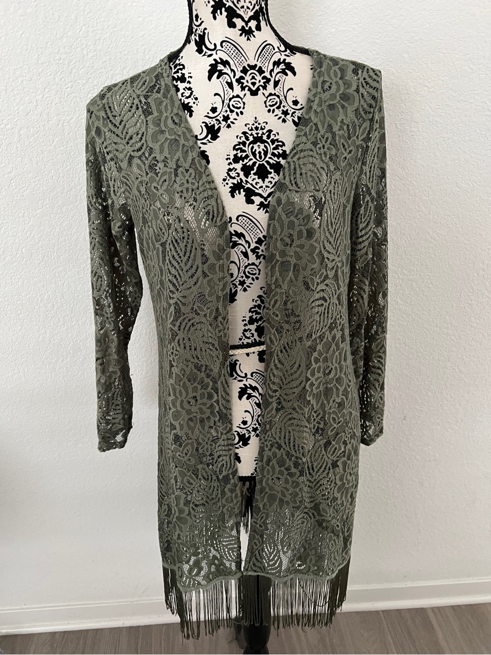Questions Size M Olive Green Lace Fringe Open Front Cardigan